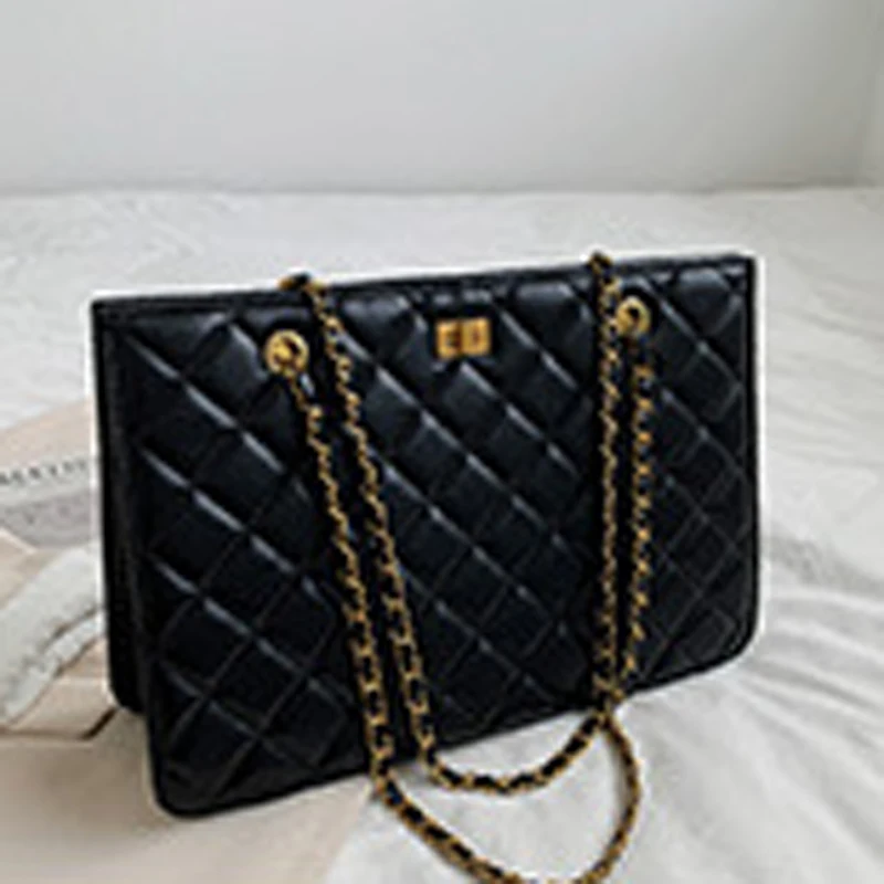 

2021 New Fashion Design Women Shoulder Bags High Quality Solid Color Plaid Casual Vacation Shopping Bags For Female