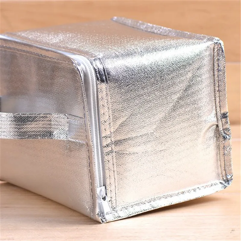 

Silver Non-woven Picnic Hand-held Cold Insulation Laser-coated