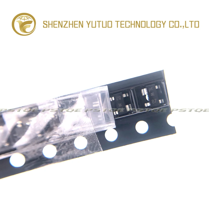 50 шт. новые оригинальные неподделанные BCV62B BCV62 BCV61C BCV61 SOT143 SOT IC в