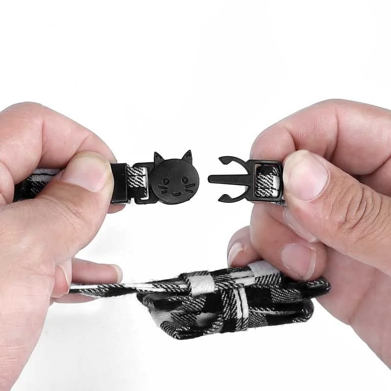 Ошейник для маленьких собак Рождественский быстросъемный клетчатый