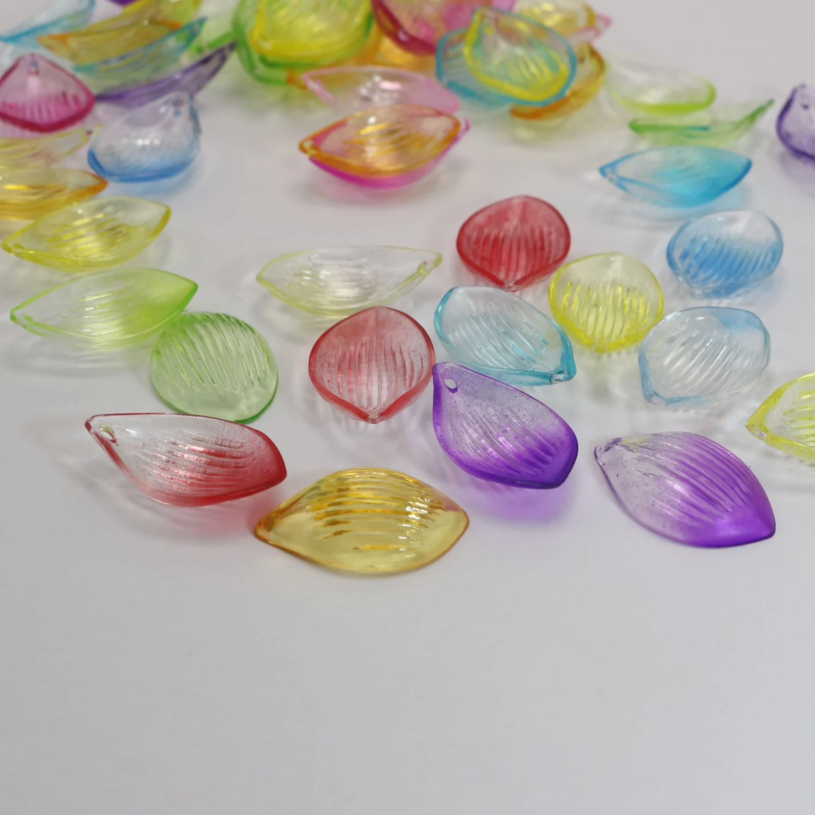 

100 Mixed Color Transparent Acrylic Flower Petal Leaves Beads Charm 25X15mm