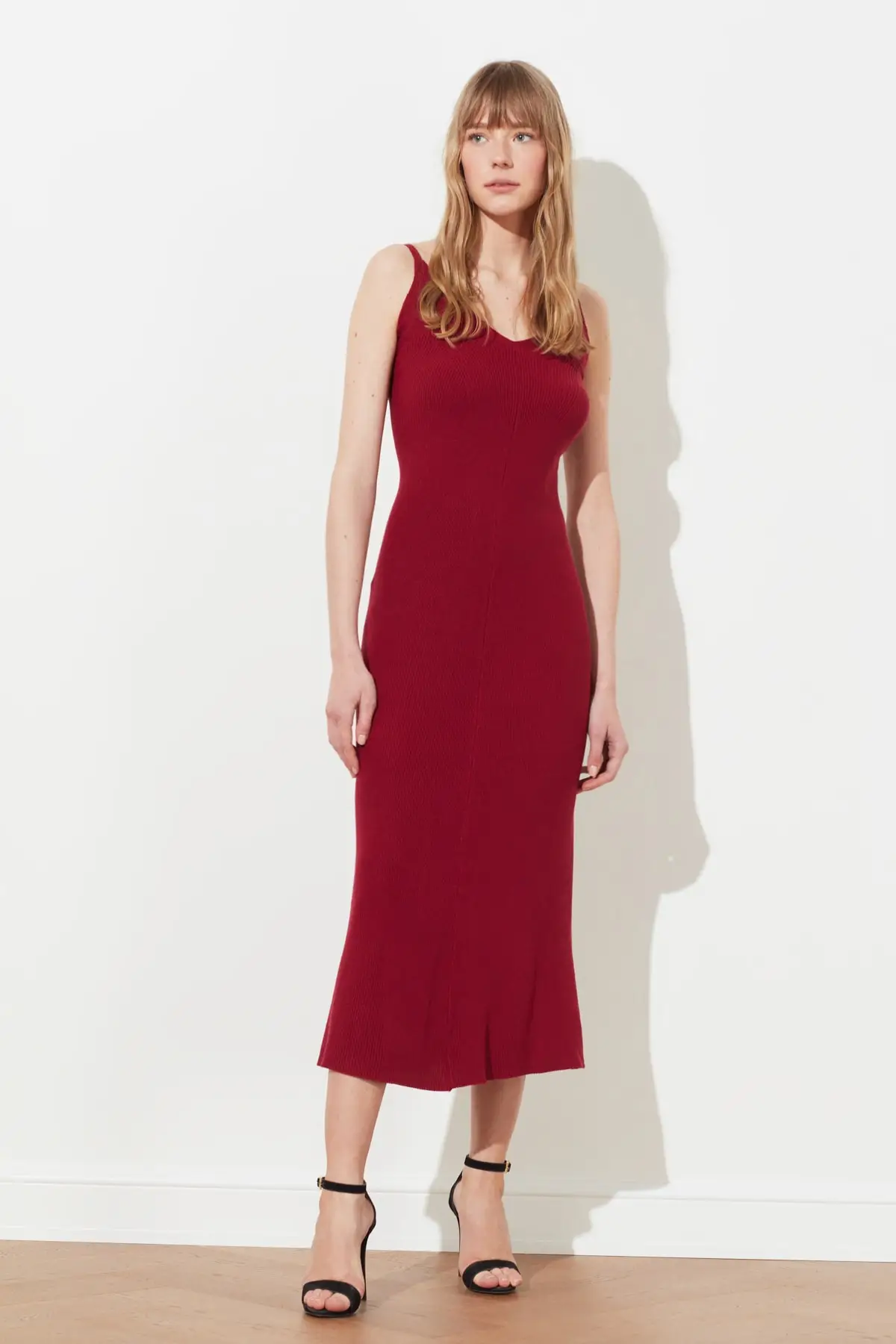 Классическое трикотажное платье TWOSS20EL1574|Женские платья| |