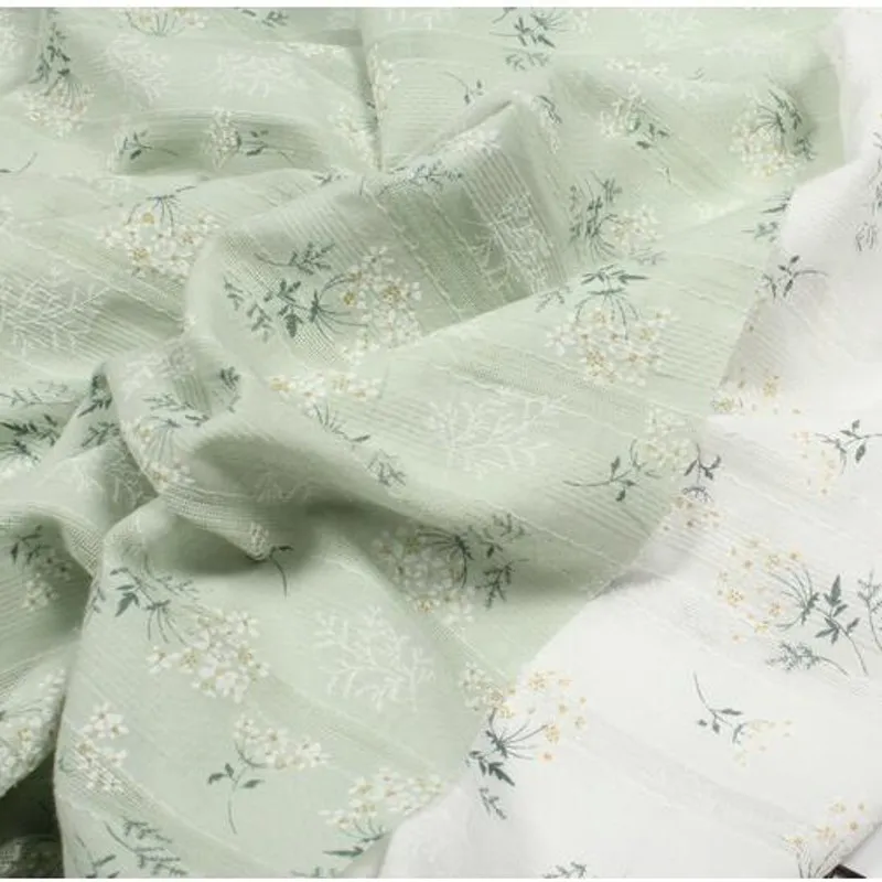 1 м жаккардовая хлопковая ткань мягкая с мелким цветочным принтом для одежды по