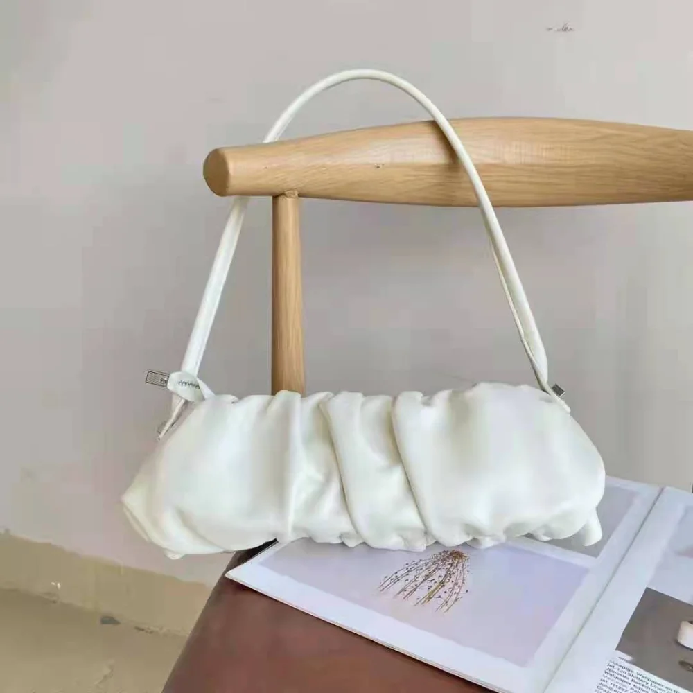 

2022 Fashion Pleated Handlebags For Women Solid Cloud Bags Leisure Armpit Bag New Shopping Shoulder Bags Dumpling Handbag Female