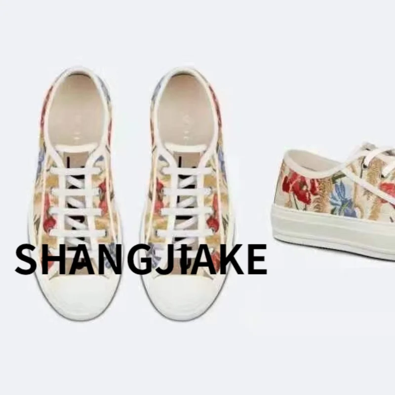 

2021 Brand Designer Embroidered Canvas Shoes All-match Sports Shoes Women Casual Round Toe Flat Shoes Single Shoes Women 41