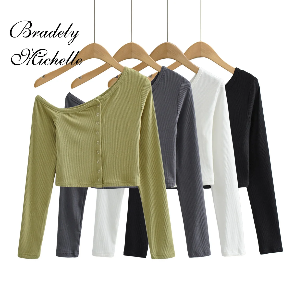 

Женская футболка с длинным рукавом, открытыми плечами и перфорацией