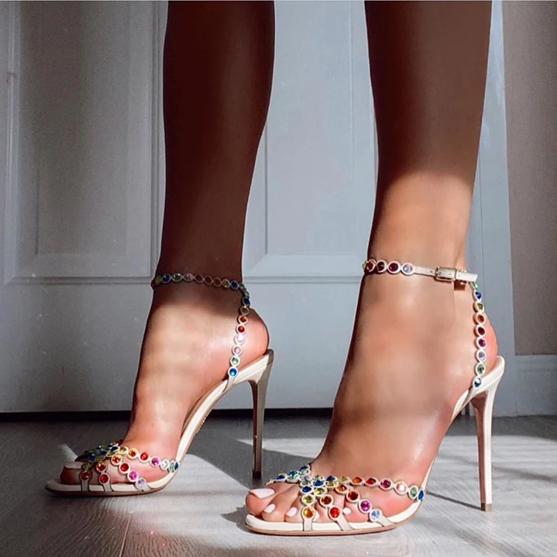 Босоножки женские на высоком каблуке модные роскошные сандалии с кристаллами