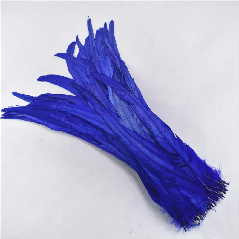 Оптовая продажа королевский синий 50 шт. натуральные петушиные хвостовые перья 35