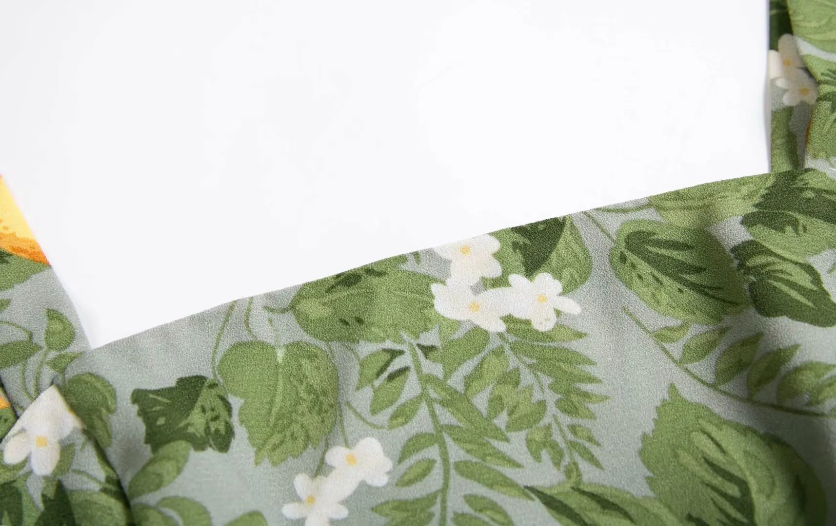 Магазин 2024 зеленый тонкий Топ траф с желтым лимонным принтом эластичная майка