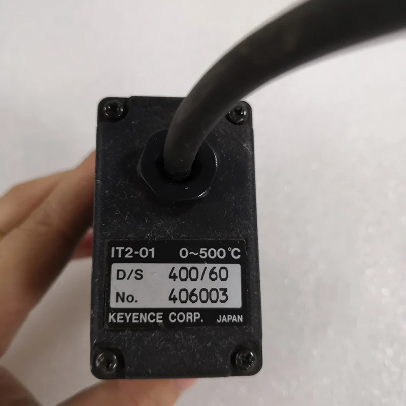 

KEYENCE IT2-01 Infrared thermal sensor （Quality guarantee and the price is negotiable）