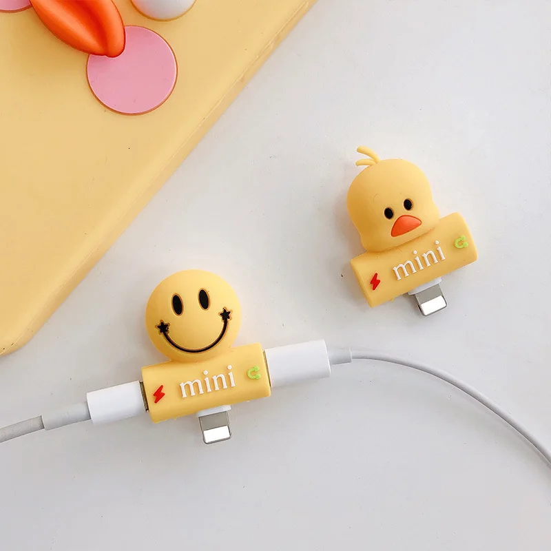 Мило применимо к конвертеру кабеля передачи данных наушников Apple во время