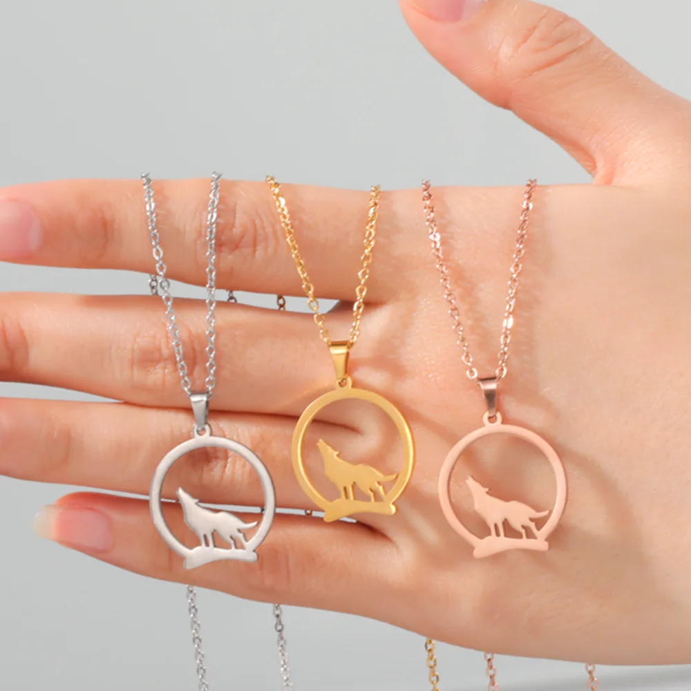 

COOLTIME Animal Wolf Pendant Necklace for Women Men Stainless Steel Choker Couple Necklace Punk Jewelry Valentine Birthday Gift