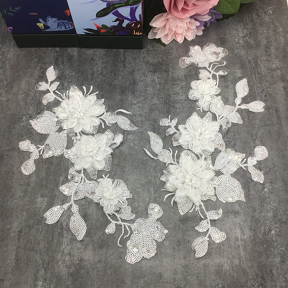 

4pc 3D Flower Patch Sequin Lace Applique Embroidery Patches For Clothing Parches Bordados Para La Ropa Sew On AC1431