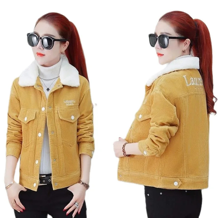 

2021 new style women's autumn and winter plus velvet padded jacket small short top...