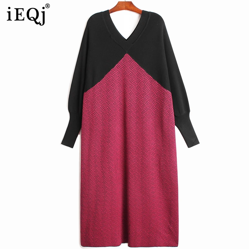 

IEQJ 2021 Autumn Winter New Contrast Color V-neck Knitted Dress Female Loose Bat Sleeve Length Sweaert Women's Fashion 3W509