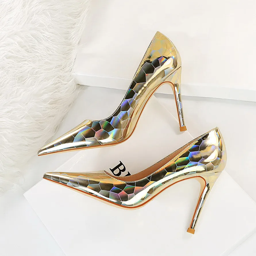 Snake Print Patent Leather Woman Pumps Sexy Pointed Toe Stone Pattern High Heels Fashion Gold Silver Stripper Nightclub Shoes