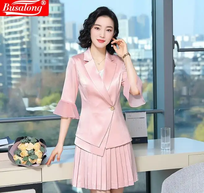 Женский офисный пиджак абрикосового цвета элегантный деловой с рукавом до локтя