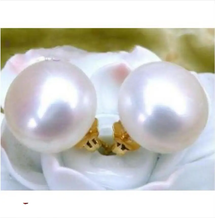 

Бесплатная доставка Пара 13-14 мм Южное море круглые на плоской подошве серьги с белыми жемчужинами