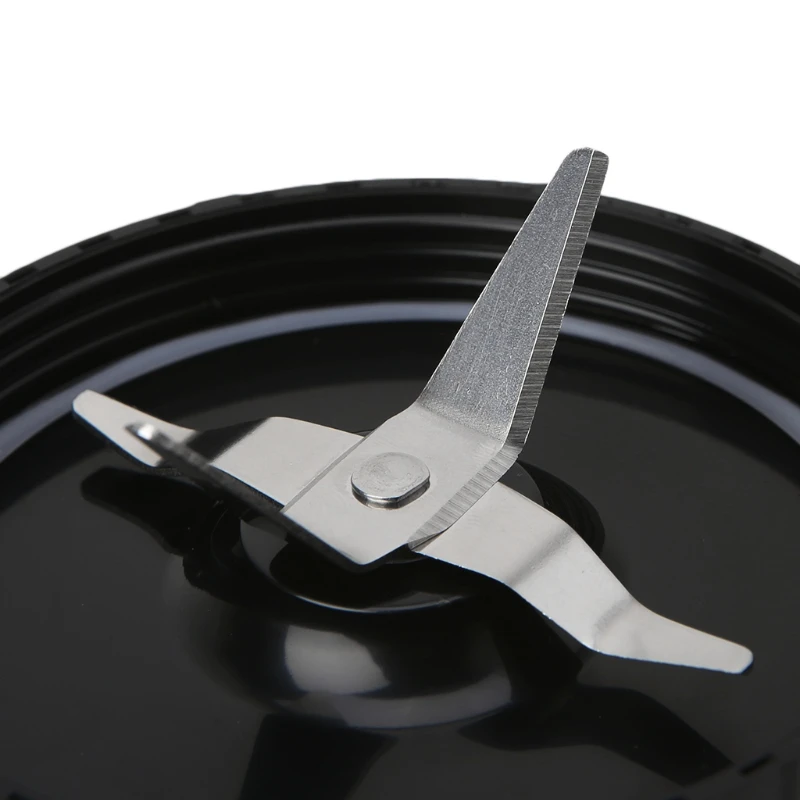 Запасная часть для Magic Bullet cross Blade в комплекте с резиновым уплотнительным кольцом |