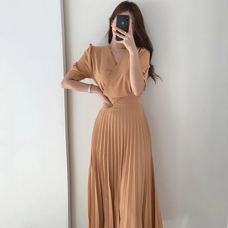 

Korean Chic Elegant Light Mature Dress Show Thin V-neck Dress Woman Waist Length Short Sleeve Pleated Dress For Women