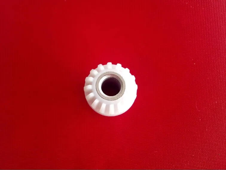 

Singer 974 Electric Vertical Shaft Gear 15819 Multifunctional Household Sewing Machine Accessories