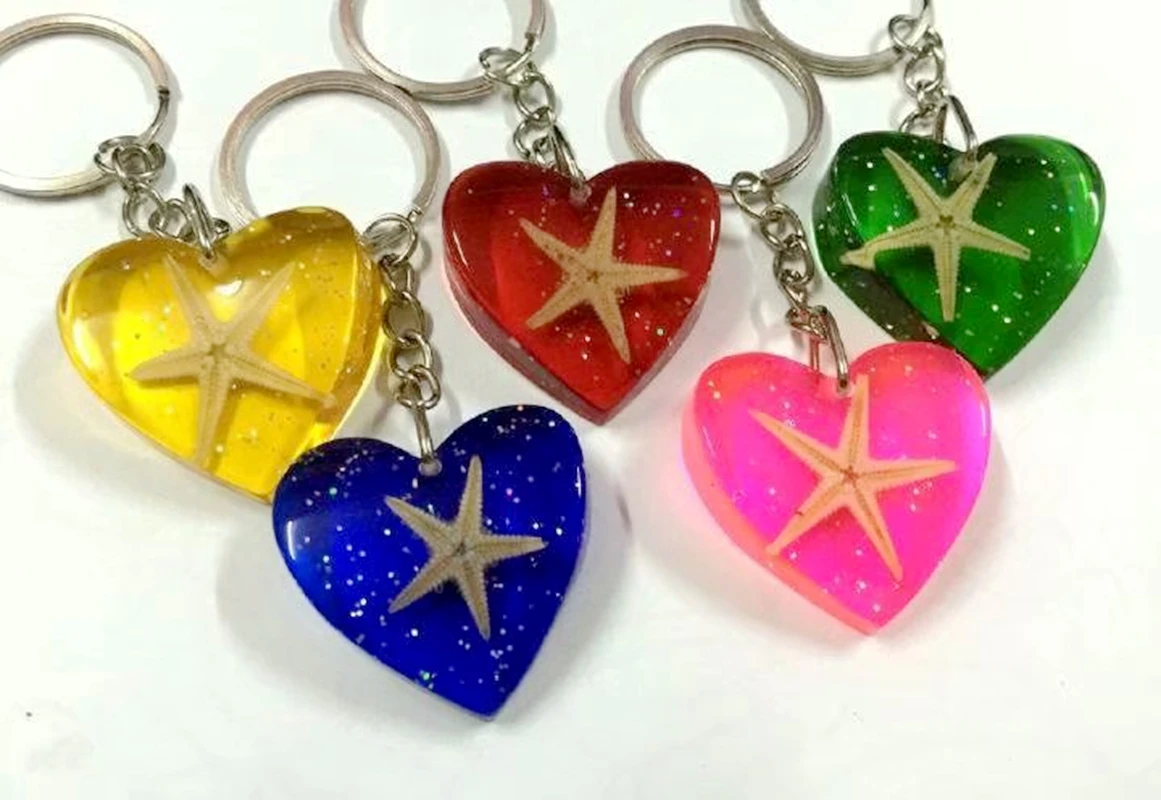

100 pcs Keychain real starfish ocean style jewelry gifts resin charms