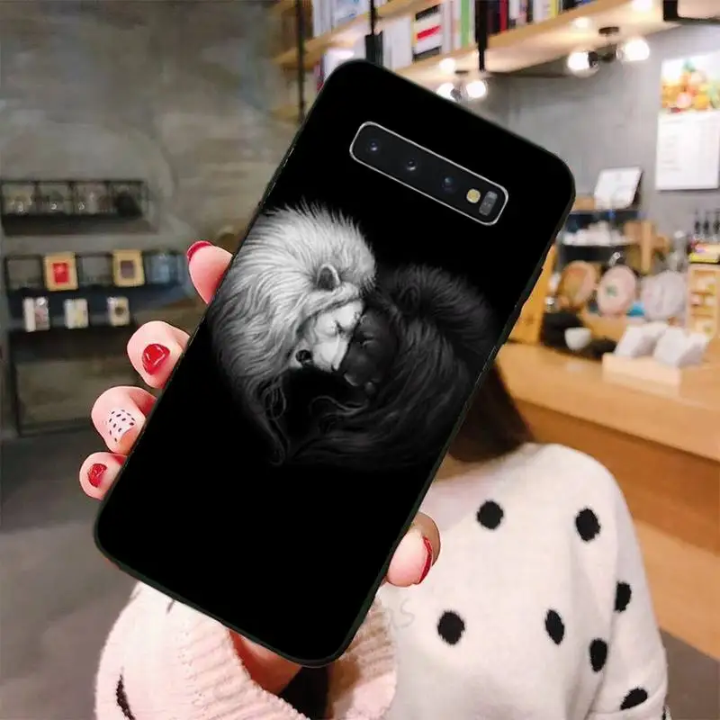 

Black ferocious horror animal lion Phone Case For Samsung A50 A51 A71 A20E A20S S10 S20 S21 S30 Plus ultra 5G M11 funda shell