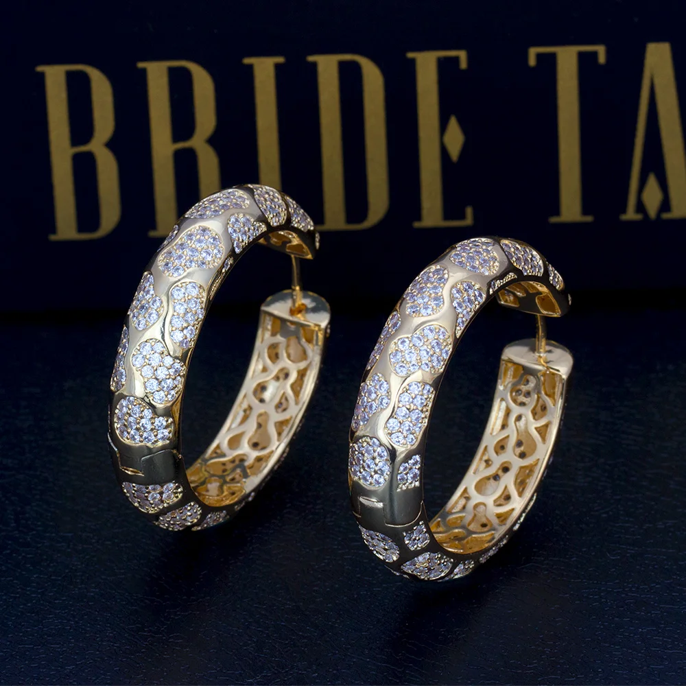 Индийские блестящие очаровательные модные круглые серьги невесты с кубическим