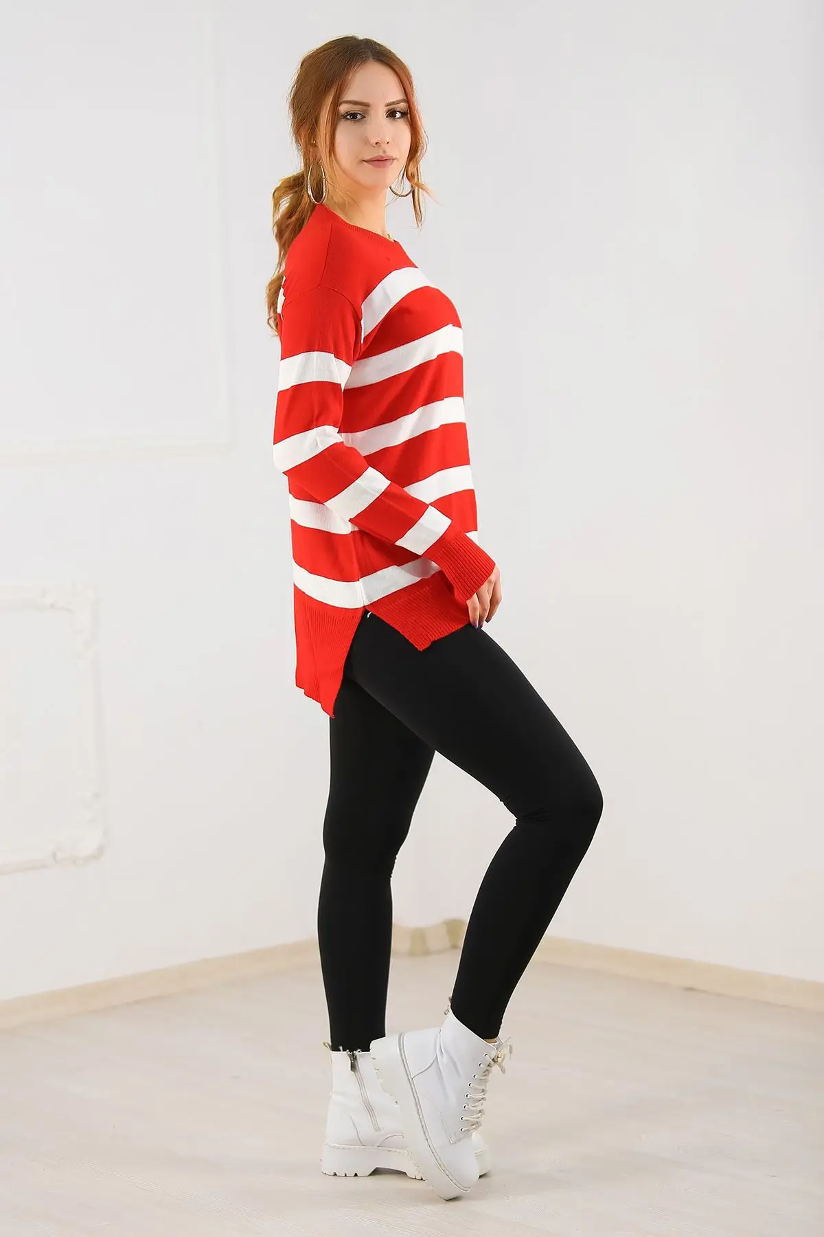 

Striped Knitwear Sweater Red