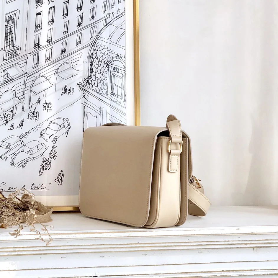 

Hand-made ladies bags S30 22.5cm