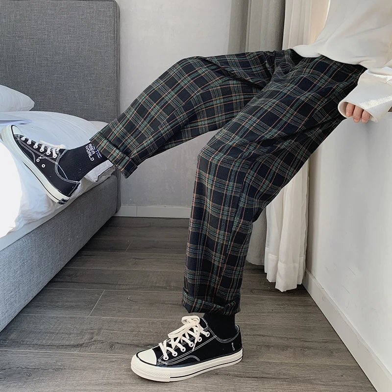 

2022 Spring New Hot Fashion Man Loose Striped Length Trousers Korean Men Plaid Casual Pants Oversized Streetwear Joggers Pants