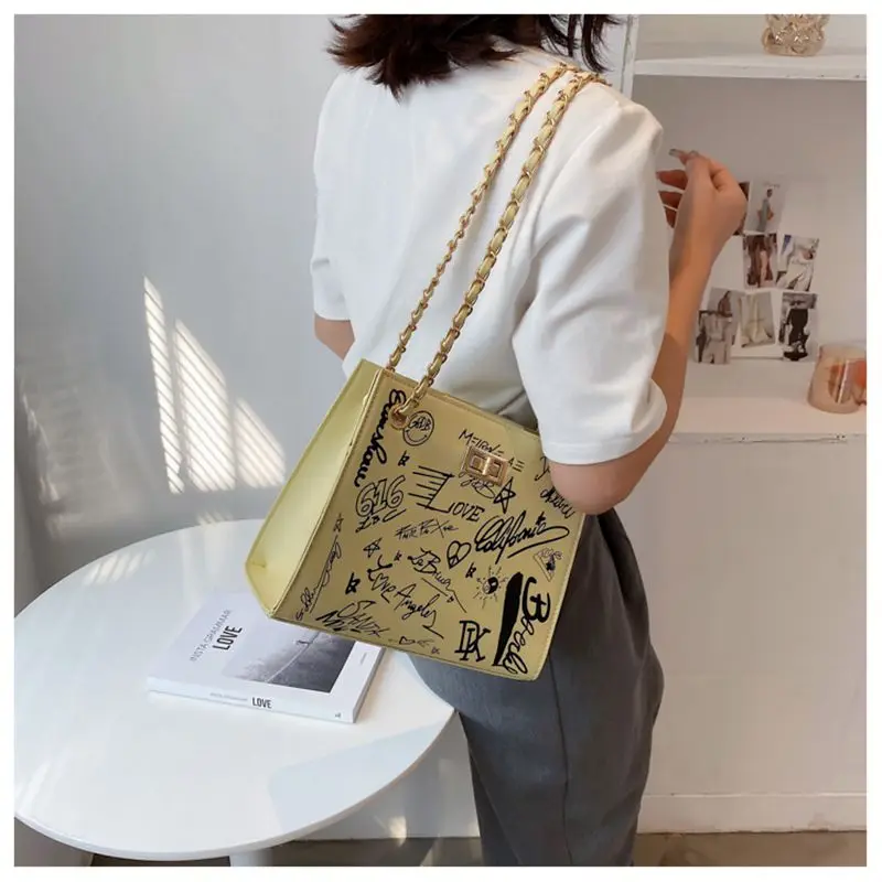 

Bag Lady Chain Bag 2020 Fashion Shoulder Bag Sac Femme Shoulder Strap Shoulder Bag Cartoon Cute