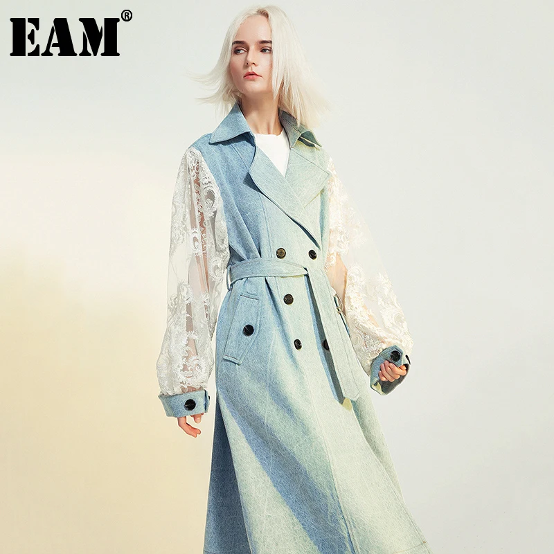 

[EAM] женский джинсовый Тренч с кружевным поясом, новая свободная ветровка с отворотом и длинным рукавом, весна-осень 2022, 1B097