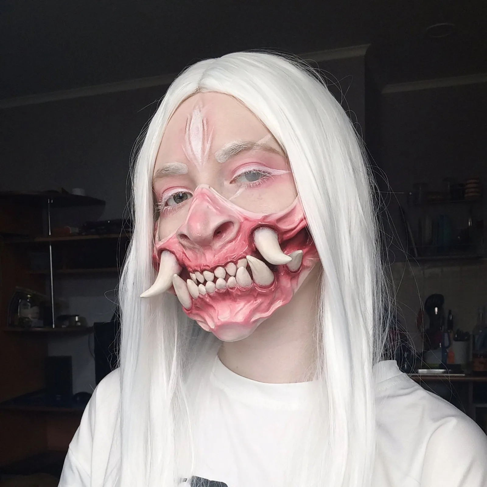 

2021 New Latex Half Face Horror Tooth Mask Head Set Evil Sentimental Outdoor Toy Monster Half Face Coverd Bone Mask Cosplay Mask