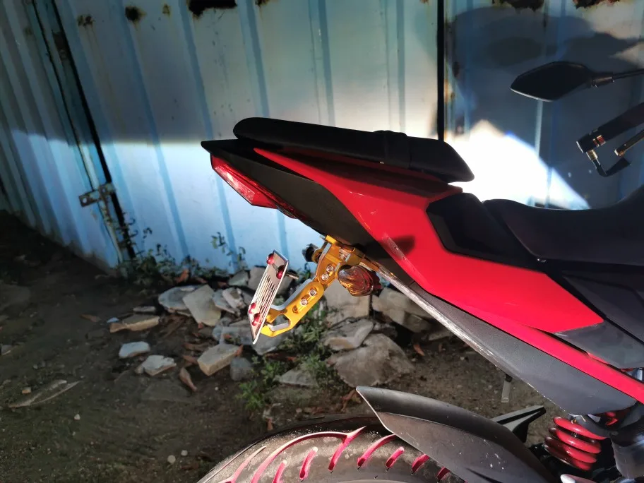 

For Honda CR250R CRM250R CRF150R CRF450R Universal CNC Motorcycle Rear License Plate Mount Holder and Adjustable Angle License