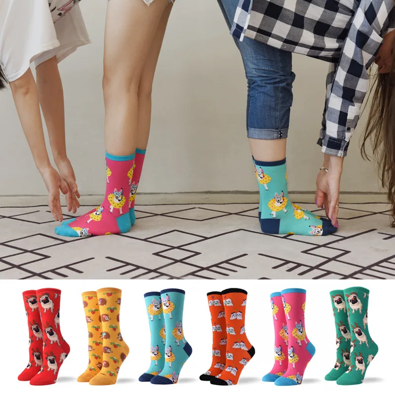 

2021 new fight ladies tide socks foreign trade multi-pattern socks cute dog animal series socks cartoon socks