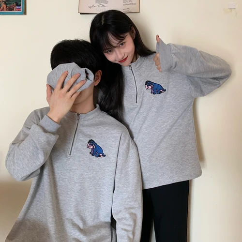 Серая водолазка на молнии с вышитой собачкой из мультфильма Новое поступление 2019