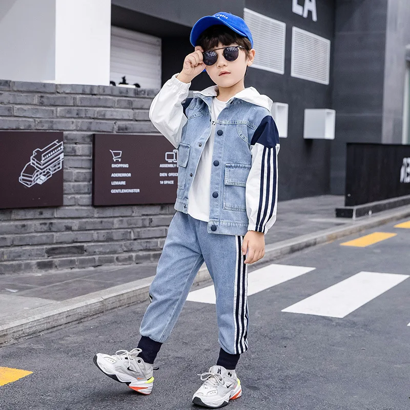 

Boys 2021 spring new trend big boy boy stitching hooded denim suit
