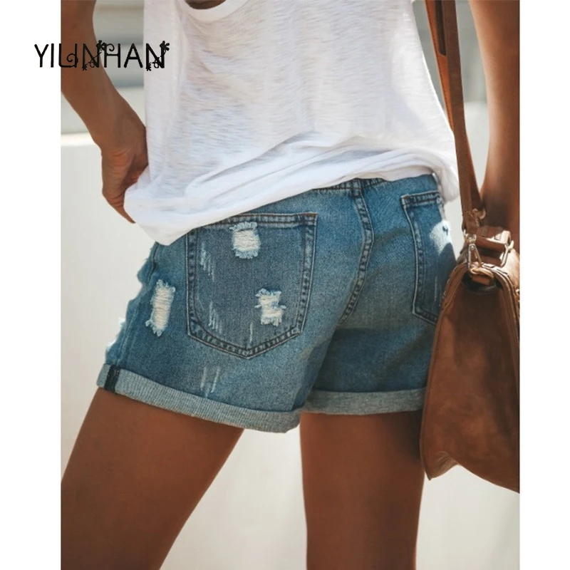 

YILIN HAN 2021 New Summer Women Casual Light Blue Hole Denim Shorts Low Waist Denim Shorts Solid Color Hole Denim Women's Summer