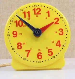 Clock model elementary school mathematics teaching AIDS students to understand the time of two - pin linkage