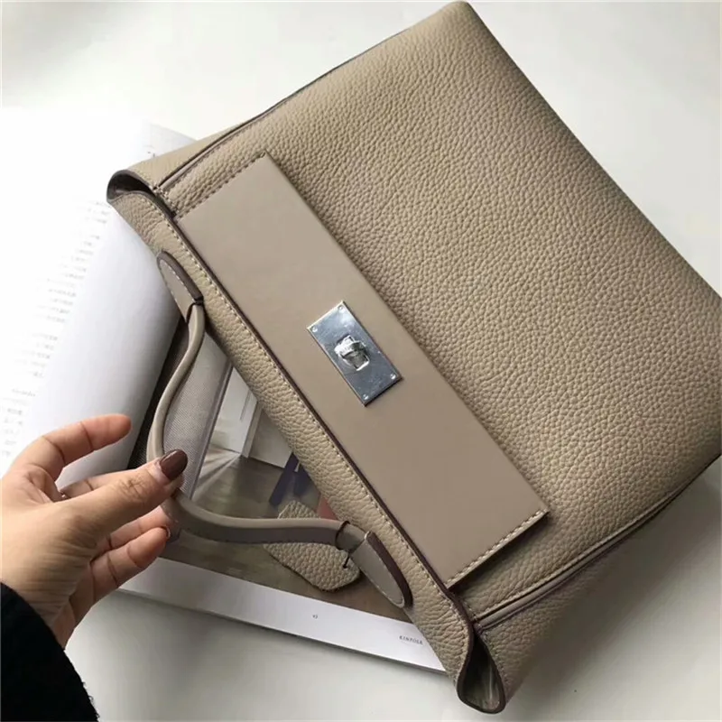 

Women's Handbags