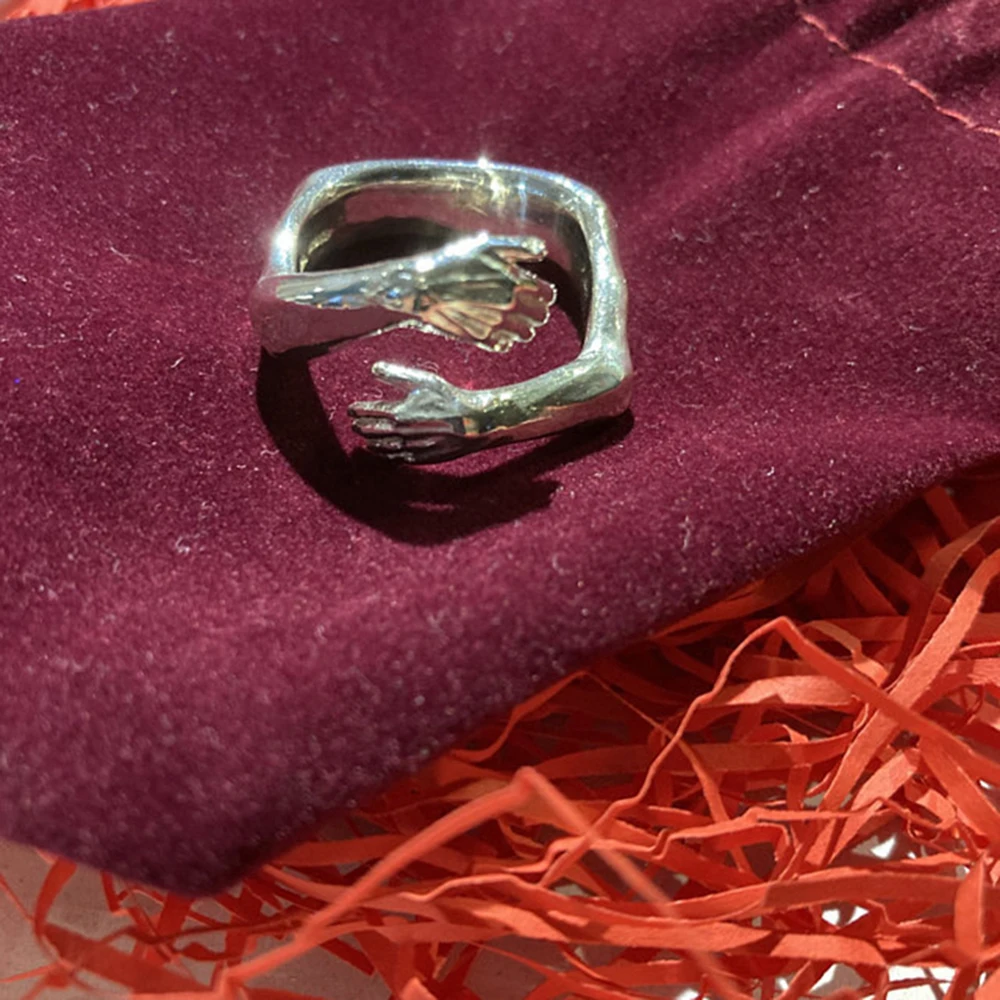 

New Romantic Love Hug Carved Hand Rings Creative Love Forever Open Finger Adjustable Hand Ring For Women Men Fashion Jewelry