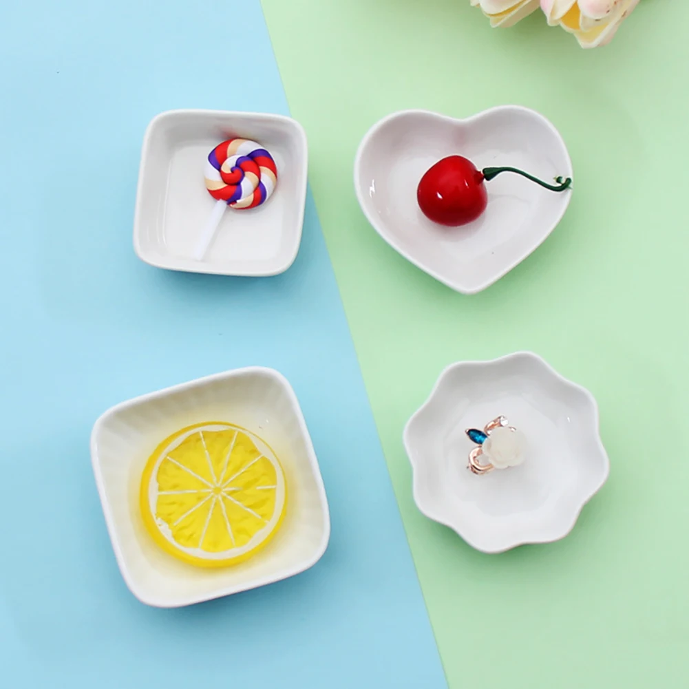Nordic Ceramic Jewelry Tray Decorative Dish Food Plate Necklace Storage Trays Rings Bracelets Holder Creative Gift Decoration |