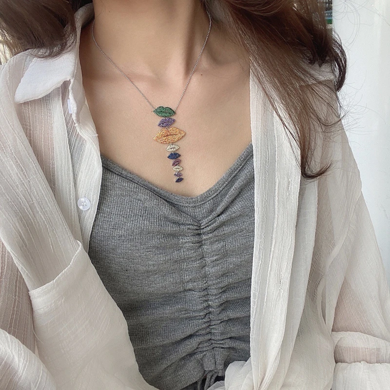 

925 , , , , 1:1