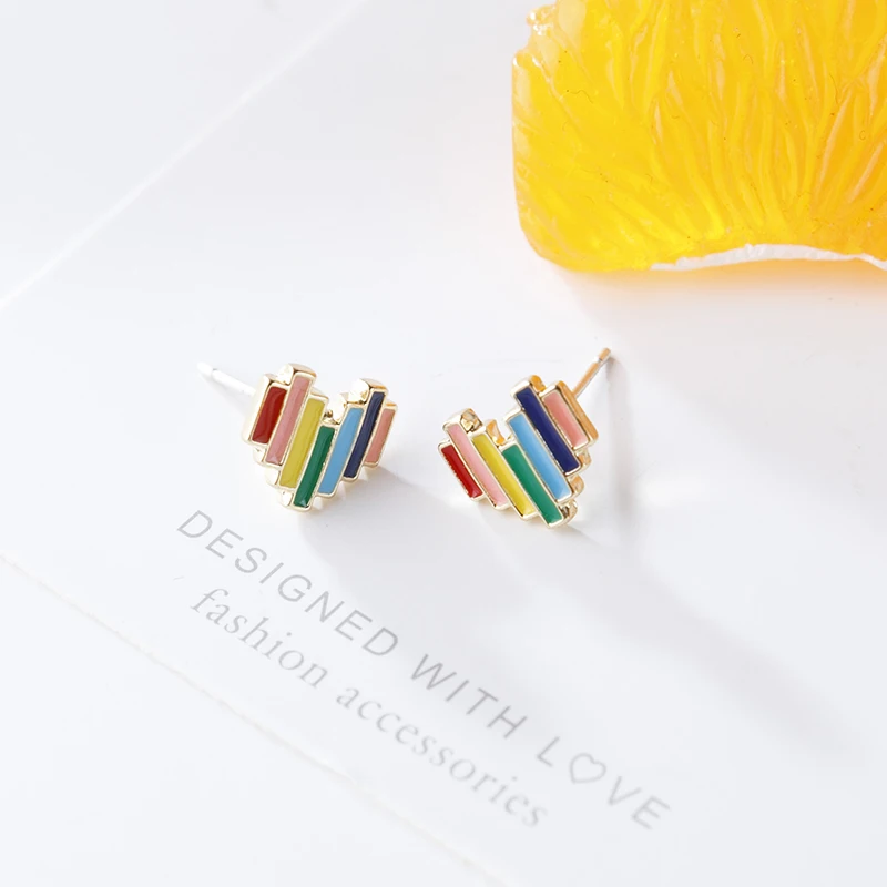 Shamir южнокорейские серьги в форме сердца новые металлические конфетного цвета