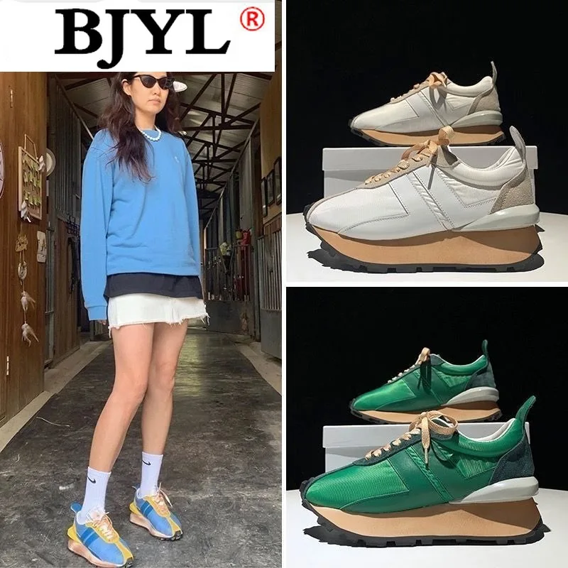 

2021 Spring New Woman Vulcanized Shoes Platform Comfortable Lace-up Fashion Woman Casual Trifle Bottom Woman Sneaker Soft Bottom