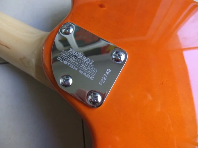 Оптовая продажа гитара новая музыкальная электрическая в оранжевом цвете 101122 |