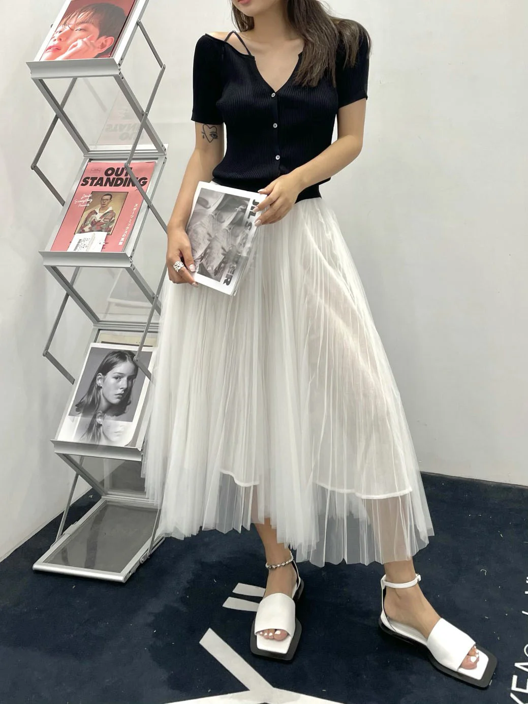 

New 2021SS Summer Women High Quality Fashion Mesh Pleated Midi Skirt For Ladies 2 Color Ddxgz2 5.19