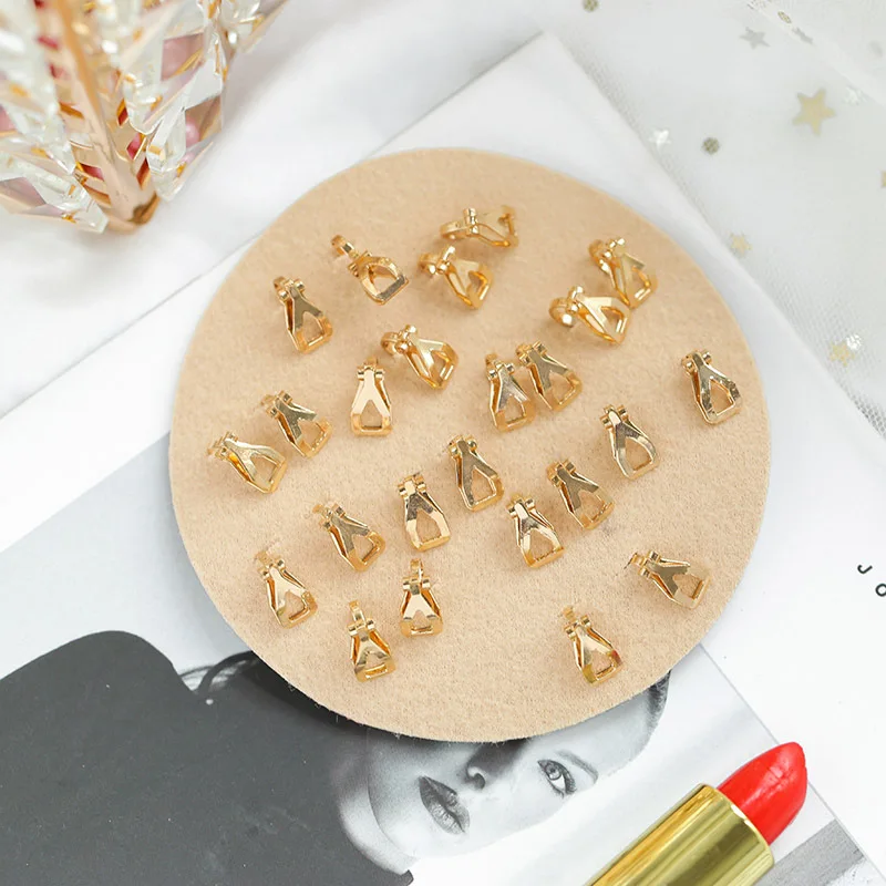 

Stud Earrings with Green Stone For Women Fake Piercing Clip on Ear Pearl Earring Set New Aesthetic Fashion Jewelry 2020 Trend