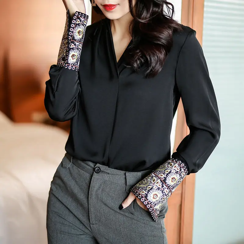 

Chiffon embroidered shirt spring new V-neck fashion imitation silk shirt
